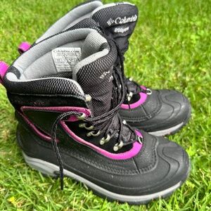 Women COLUMBIA Bugaboot Plus III Omni-Heat Black Pink Boots Size 9.5